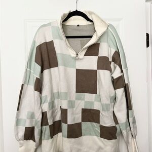 Women's Checkered Quarter-Zip Sweatshirt - Cream and Green